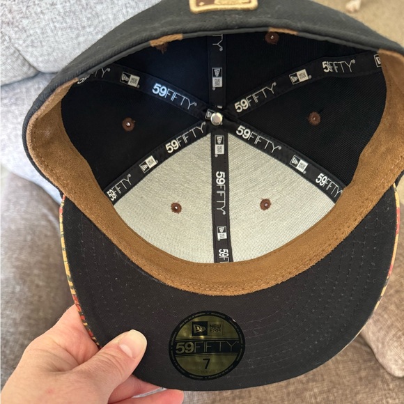 Rare LA Dodgers flamingo pattern New Era 59fifty baseball hat size 7 - Picture 4 of 7